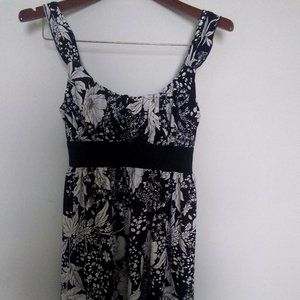 La Belle Sleeveless Mini Black and White Floral Empire Bodice Medium Dress